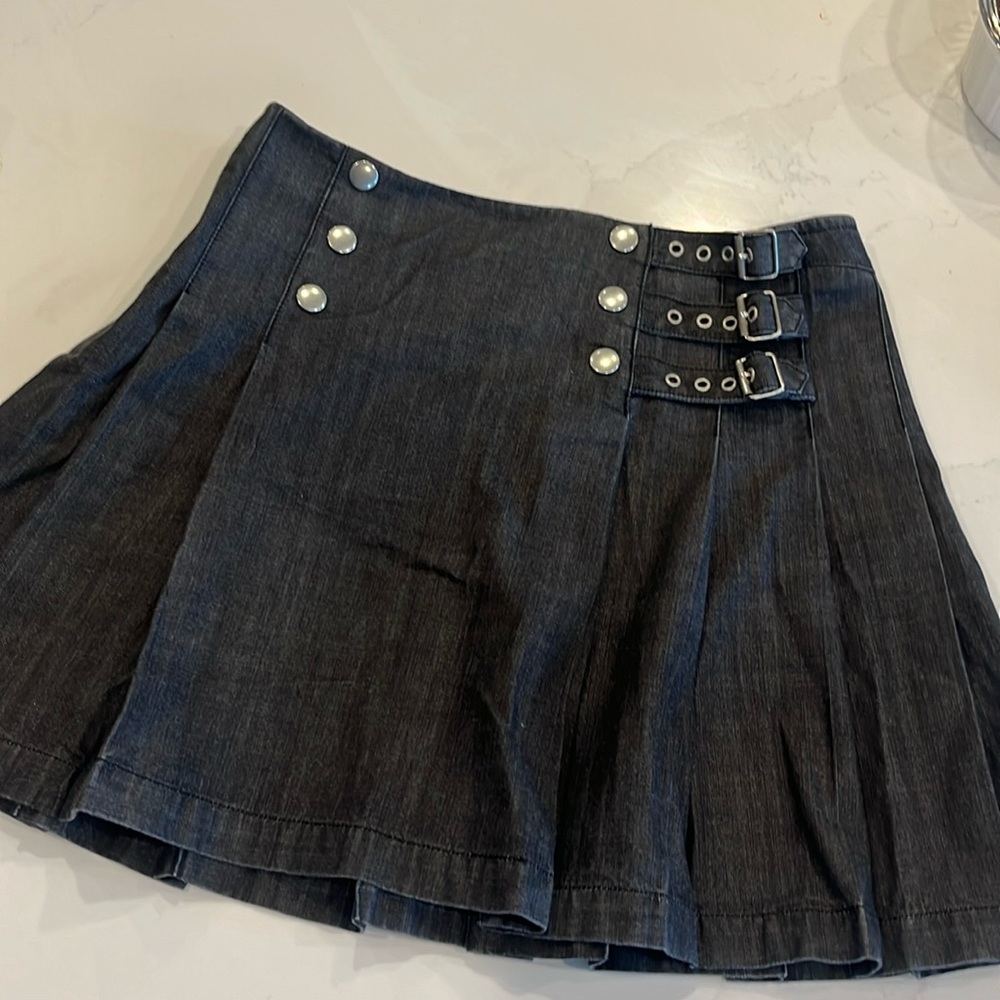 Banana Republic NWT Pleated flare skirt